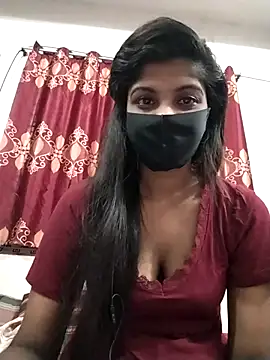 Queen-Any online show from November 2025 09:48:01 PM