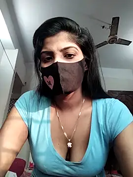 Queen-Any online show from November 2025 10:03:01 AM