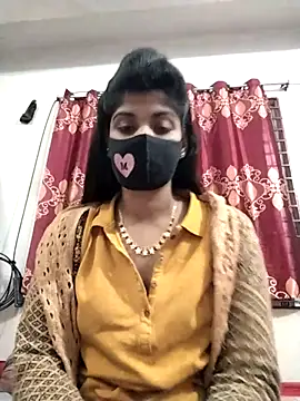 Queen-Any online show from December 2025 06:14:01 PM