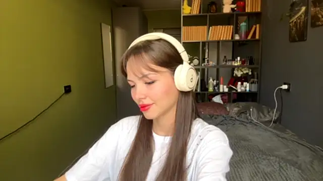 MysticAlisa online show from October 2025 07:19:01 AM