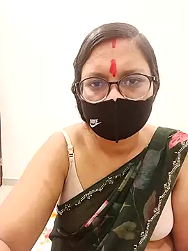 Couple hardfucking online show from November 2025 07:21:02 AM