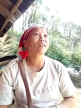 Snapshot of sumaybae chatting on October 2025 06:23:01 AM sumaybae online show from October 2025 06:23:01 AM