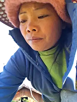 miomio-12 online show from November 2025 01:08:02 AM