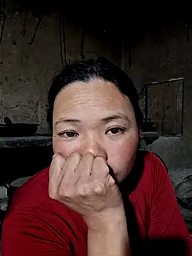 miomio-12 online show from December 2025 01:05:02 PM