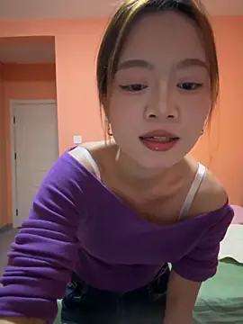 Snapshot of qingzi1218 chatting on October 2025 11:00:02 AM qingzi1218 online show from October 2025 11:00:02 AM