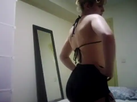 Snapshot of celeste_420ff chatting on May 2026 09:23:02 PM celeste 420ff online show from May 2026 09:23:02 PM