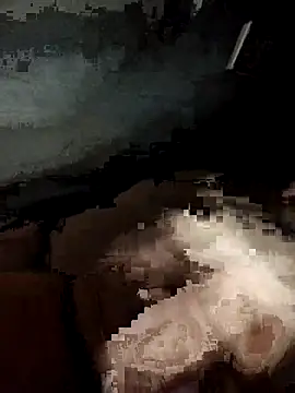 Snapshot of IncomingEssence478 chatting on April 2026 06:24:01 AM IncomingEssence478 online show from April 2026 06:24:01 AM