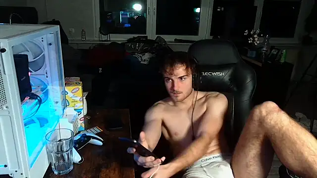 WolkenJunge2006 online show from November 2025 08:42:01 PM