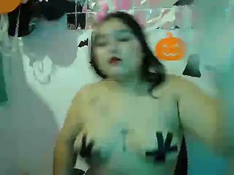 Snapshot of Gaby22d chatting on November 2025 03:58:02 PM Gaby22d online show from November 2025 03:58:02 PM
