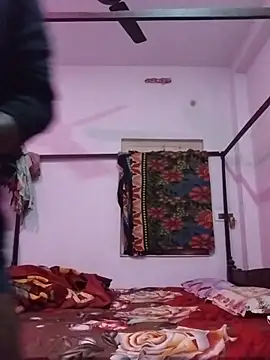 Snapshot of Binny91 chatting on December 2025 04:24:02 PM Binny91 online show from December 2025 04:24:02 PM