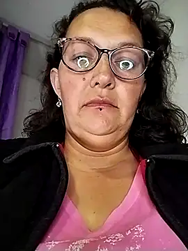 -saraqueen- online show from November 2025 02:44:01 AM