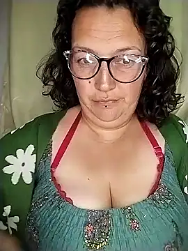 -saraqueen- online show from November 2025 06:19:02 AM