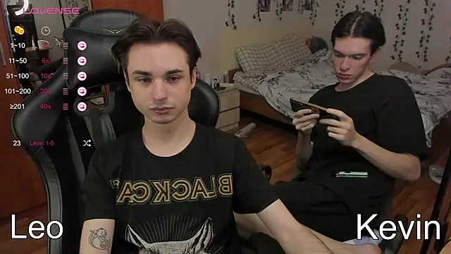 twink boysss online show from October 2025 03:01:01 PM