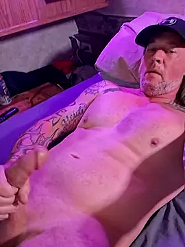 Snapshot of moonbeam37 chatting on October 2025 06:38:02 PM moonbeam37 online show from October 2025 06:38:02 PM