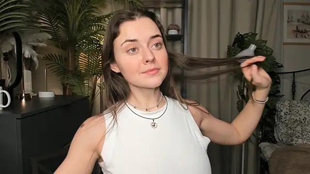 ThelmaJusto online show from November 2025 03:48:02 PM