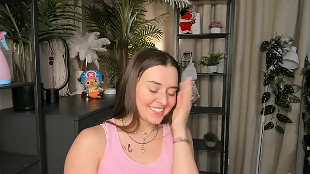 ThelmaJusto online show from February 2026 04:27:02 PM