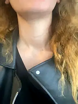 melisss2 online show from December 2025 07:47:01 AM