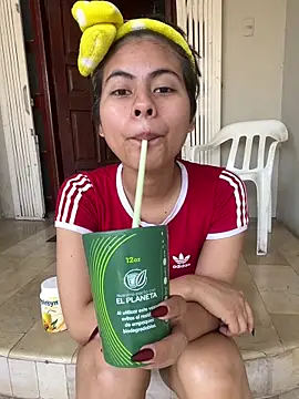 Eva Feller69 online show from December 2025 07:40:02 PM