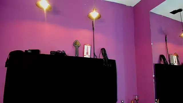 SabbathSinclair online show from November 2025 11:45:01 AM