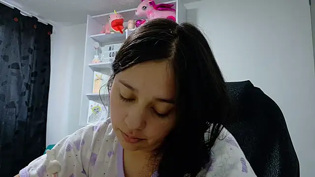 KOREN JALAA online show from April 2026 10:37:02 PM