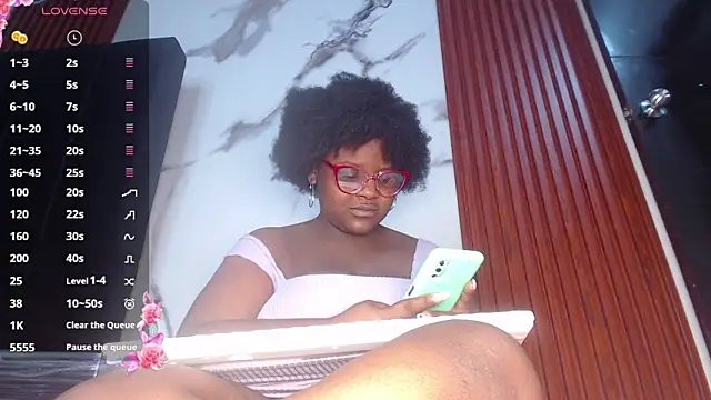 Kim Browns online show from May 2026 02:29:01 AM