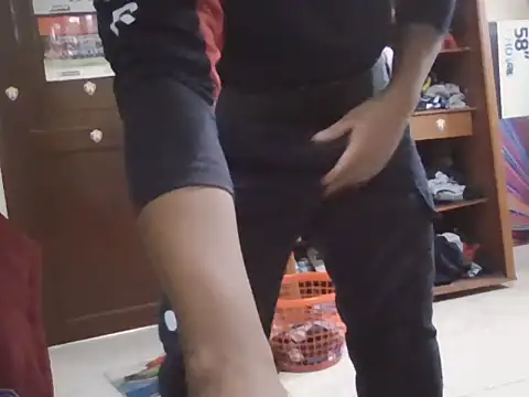 marco13y online show from January 2026 10:30:02 PM