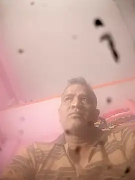 Eswar77 online show from December 2025 09:04:01 AM