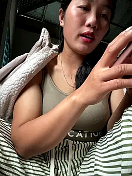 Pii x online show from October 2025 02:01:02 AM