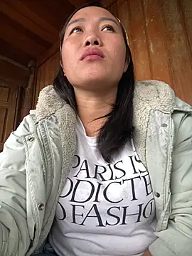 Pii x online show from November 2025 01:39:01 AM