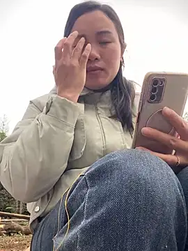 Pii x online show from December 2025 01:11:01 AM