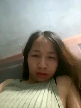 phuongthaoo01 online show from October 2025 02:47:01 PM
