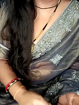 Snapshot of Rashmi_011 chatting on June 2026 12:37:01 AM Rashmi 011 online show from June 2026 12:37:01 AM
