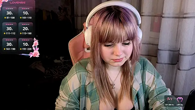 KristiBloom online show from March 2026 10:43:02 PM