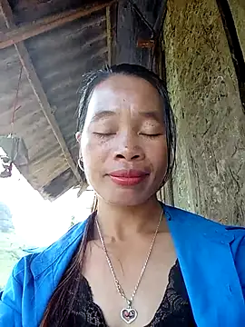 Snapshot of chieu_xinh chatting on October 2025 03:15:02 AM chieu xinh online show from October 2025 03:15:02 AM