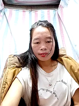 Snapshot of chieu_xinh chatting on October 2025 12:22:02 AM chieu xinh online show from October 2025 12:22:02 AM