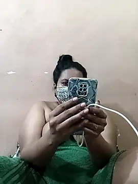 Snapshot of Mallika-collage chatting on April 2026 07:01:01 PM Mallika-collage online show from April 2026 07:01:01 PM