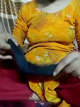 Snapshot of ayesha0001122 chatting on October 2025 12:55:01 PM ayesha0001122 online show from October 2025 12:55:01 PM