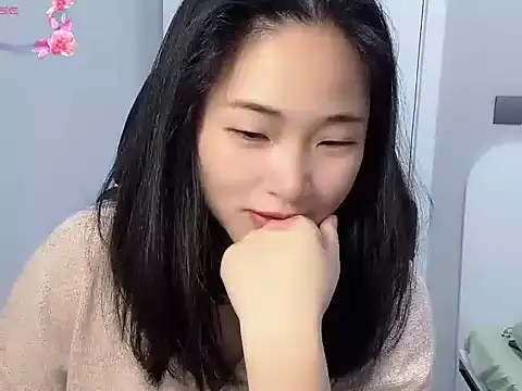 Snapshot of Star-33 chatting on December 2025 02:06:01 AM Star-33 online show from December 2025 02:06:01 AM