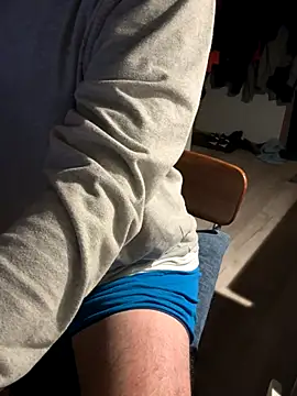 smkbustr online show from November 2025 11:08:02 PM