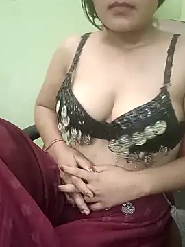 Snapshot of Beautiful_Eye chatting on November 2025 06:45:02 AM Beautiful Eye online show from November 2025 06:45:02 AM