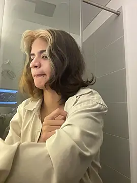 sukulaurens online show from November 2025 06:35:01 AM