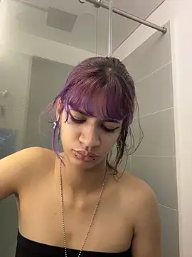 sukulaurens online show from December 2025 04:20:03 AM