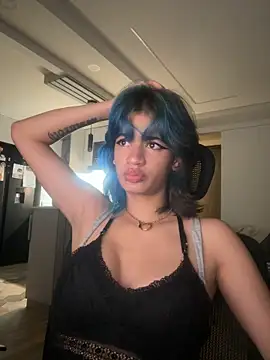 sukulaurens online show from May 2026 04:50:01 AM