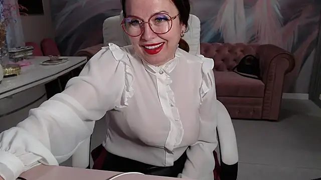 Snapshot of Arisa5000 chatting on February 2025 02:13:02 PM Arisa5000 online show from February 2025 02:13:02 PM