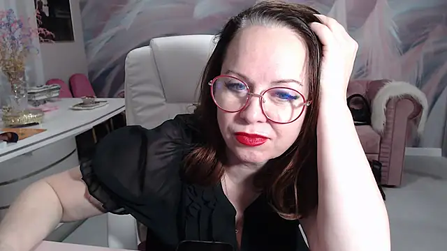 Snapshot of Arisa5000 chatting on February 2025 03:21:01 PM Arisa5000 online show from February 2025 03:21:01 PM