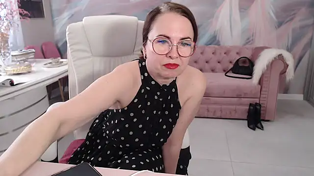 Snapshot of Arisa5000 chatting on February 2025 01:26:02 PM Arisa5000 online show from February 2025 01:26:02 PM