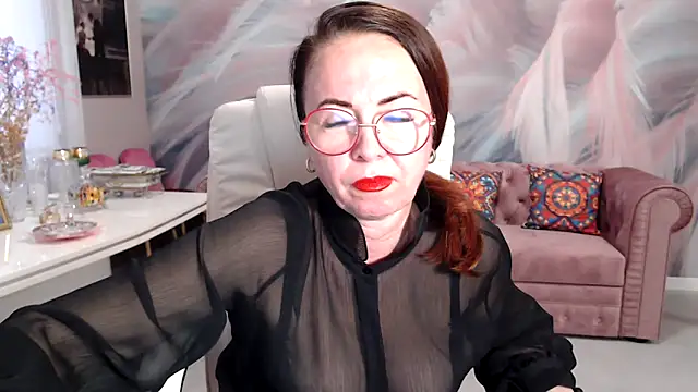 Snapshot of Arisa5000 chatting on October 2025 02:01:01 PM Arisa5000 online show from October 2025 02:01:01 PM