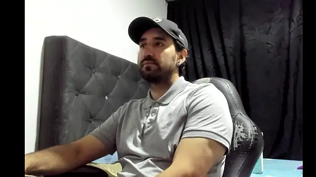 coolfriki online show from January 2026 02:04:02 AM