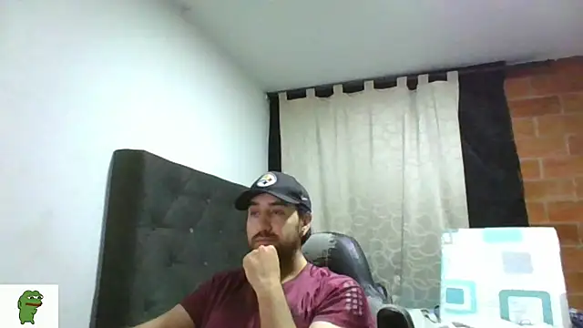 Snapshot of coolfriki chatting on July 2026 03:08:02 AM coolfriki online show from July 2026 03:08:02 AM