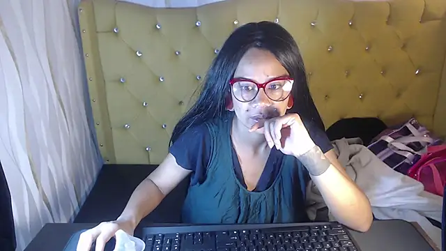 Snapshot of blackxstar11 chatting on December 2025 02:27:01 AM blackxstar11 online show from December 2025 02:27:01 AM